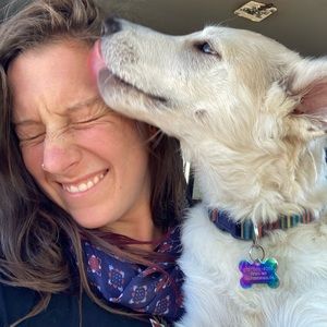 Meet your Posher, Ava